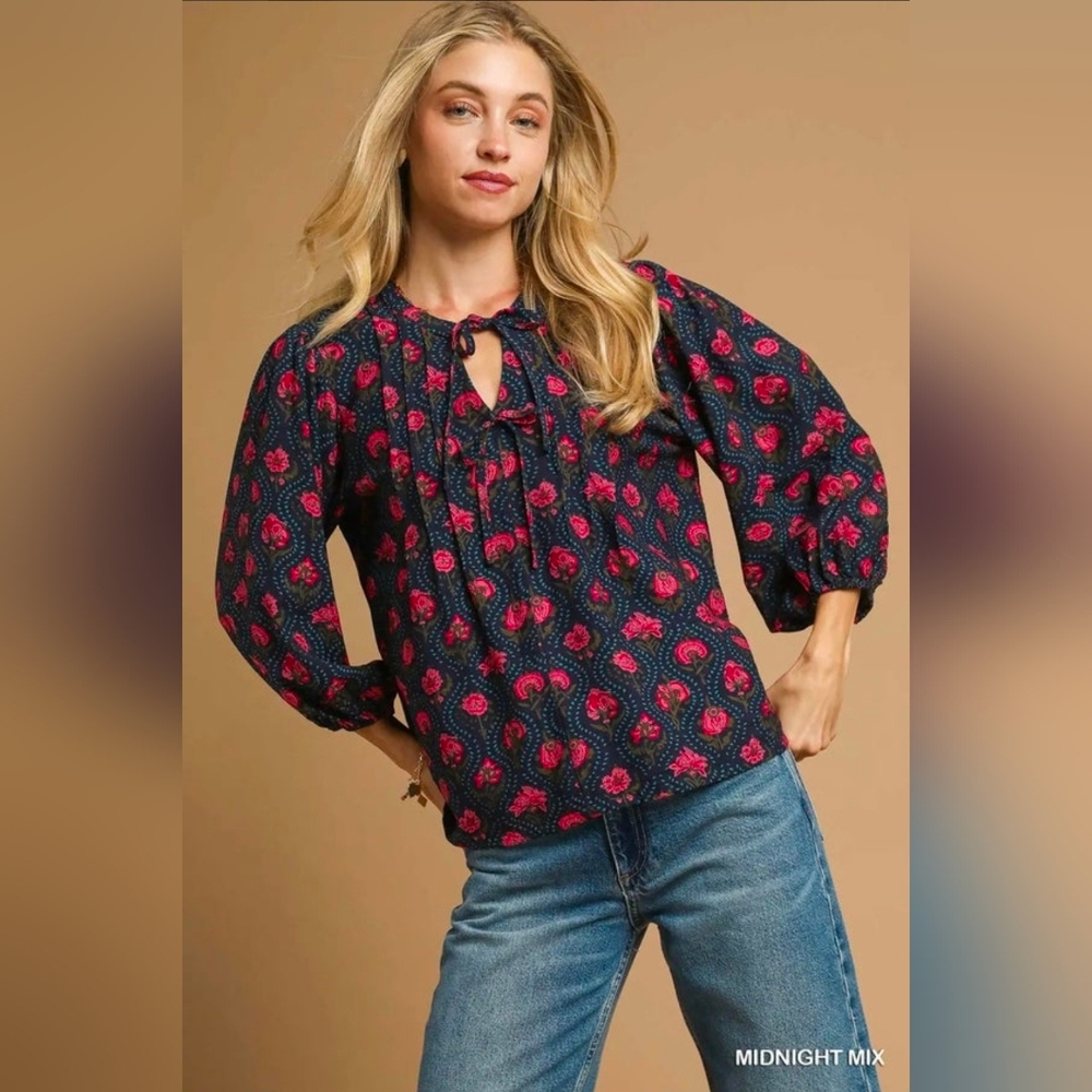 Umgee 3/4 Sleeve Top EUC Medium Navy Pink
